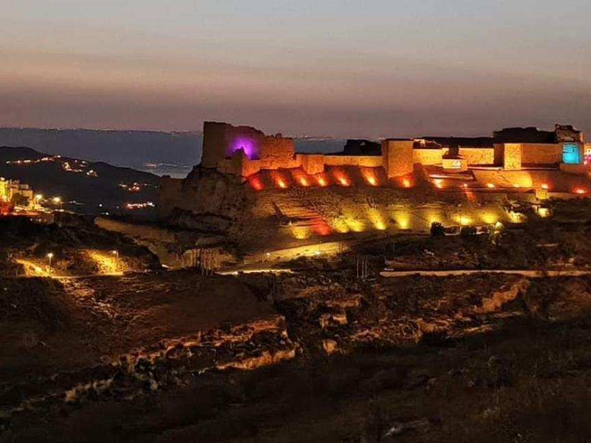 Апартаменти Mountain View House Ель-Карак Екстер'єр фото